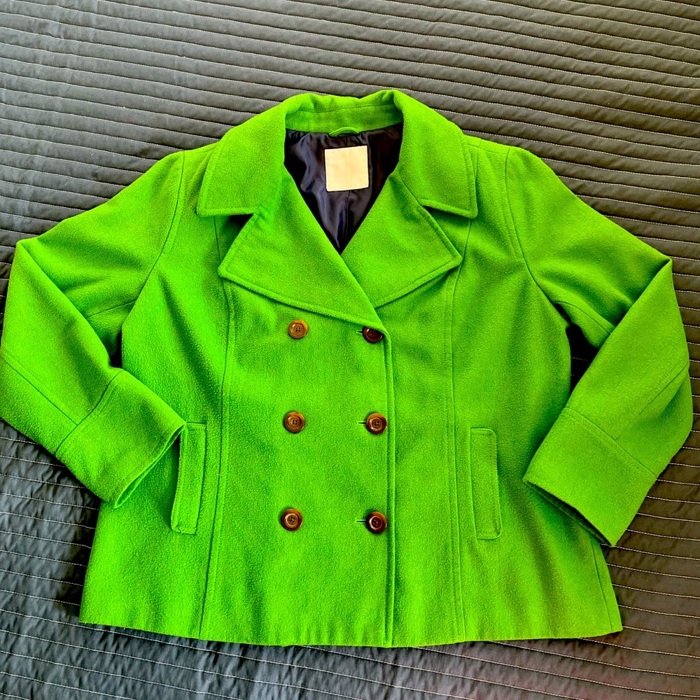EUC Women’s Double Breasted Peacoat